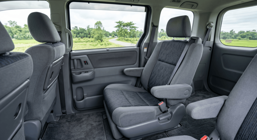 Toyota Noah rent in Dhaka
