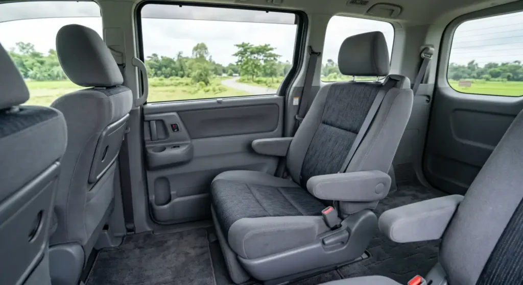 Toyota Noah rent in Dhaka