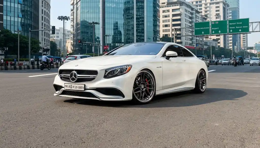 Mercedes Benz Rent in Dhaka
